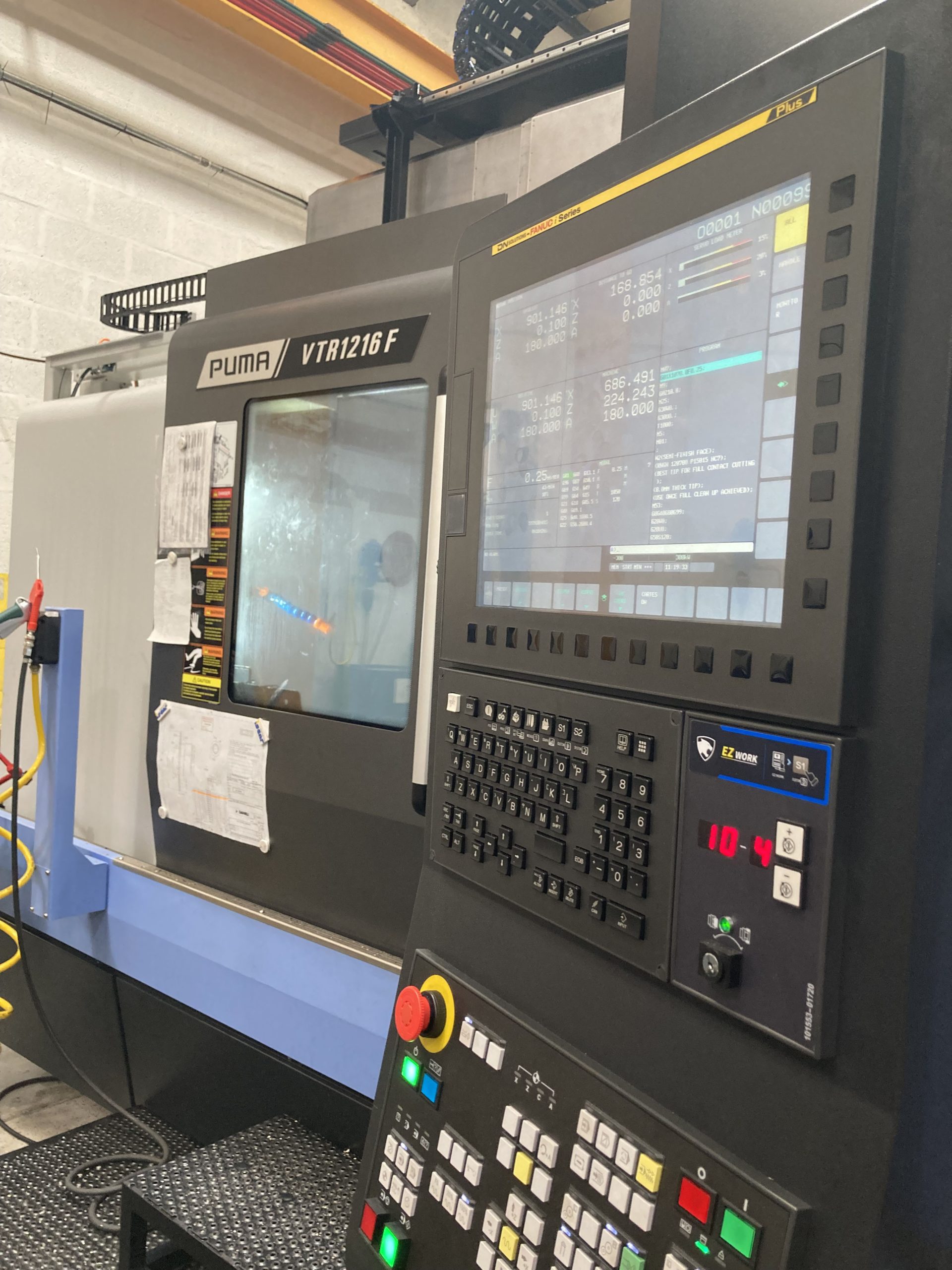 Controls of a VTR 1216F Ram Type Vertical Borer